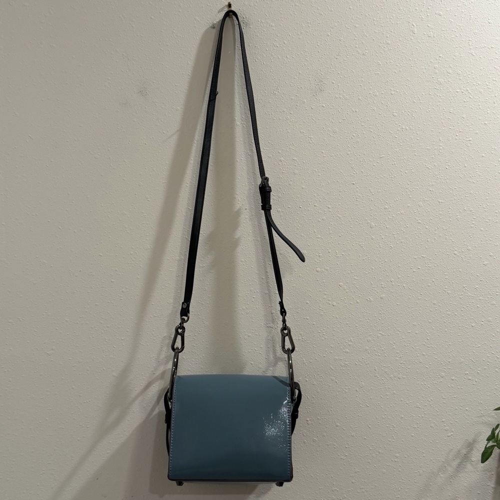 Steve Madden Small Blue Crossbody Shoulder Bag Purse Going Out Event Party Chic - Picture 7 of 11
